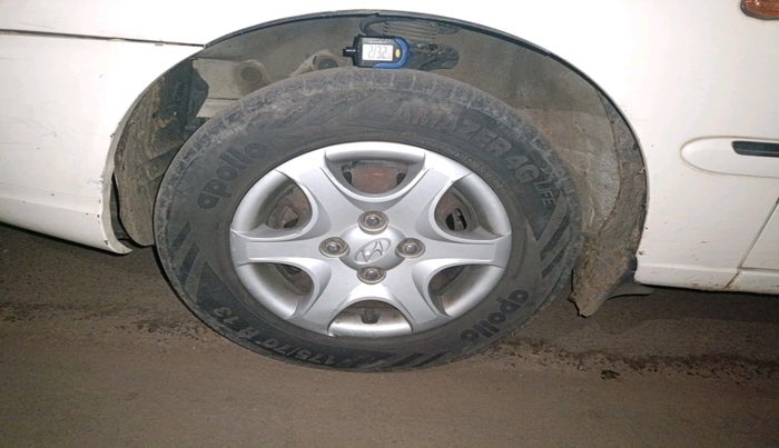 2012 Hyundai Accent GLE, Petrol, Manual, 1,29,147 km, tyre