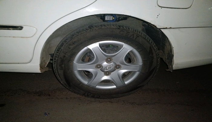 2012 Hyundai Accent GLE, Petrol, Manual, 1,29,147 km, tyre