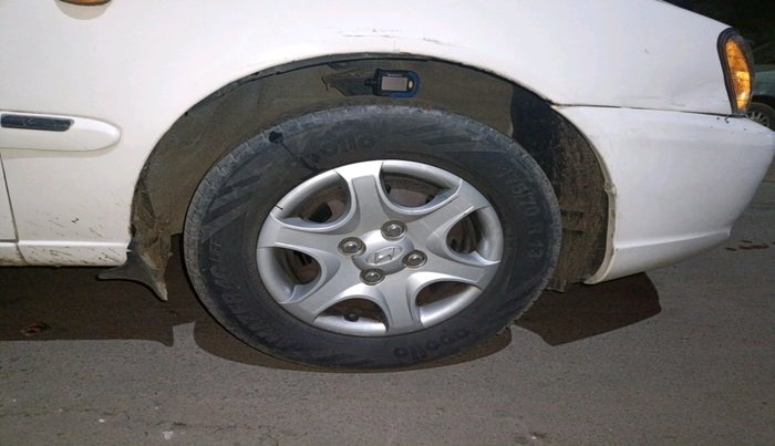 2012 Hyundai Accent GLE, Petrol, Manual, 1,29,147 km, tyre