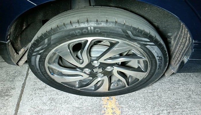 2020 Maruti Baleno ZETA CVT PETROL 1.2, Petrol, Automatic, 73,850 km, tyre