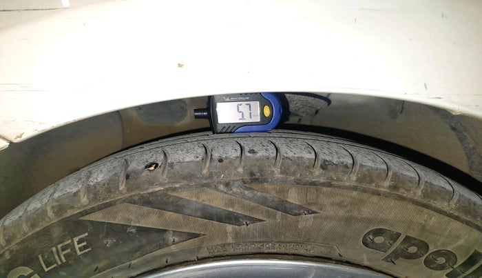 2019 Hyundai Grand i10 SPORTZ 1.2 KAPPA VTVT, Petrol, Manual, 83,123 km, tyre