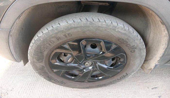 2023 Tata PUNCH PURE MT, Petrol, Manual, 20,489 km, tyre