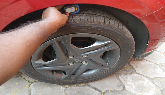 2020 Hyundai NEW I20 SPORTZ 1.2 MT, Petrol, Manual, 31,005 km, tyre