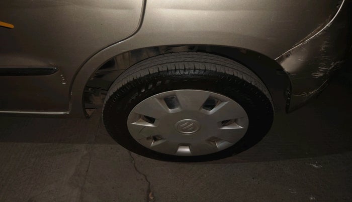 2010 Maruti Zen Estilo VXI, Petrol, Manual, 1,11,854 km, tyre