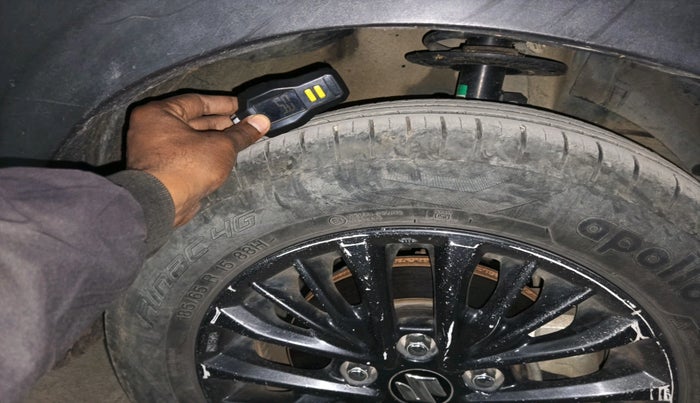 2020 Maruti XL6 ZETA MT, Petrol, Manual, 43,119 km, tyre