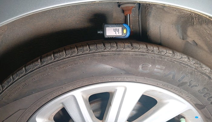 2016 Maruti Swift Dzire ZDI, Diesel, Manual, 57,529 km, tyre