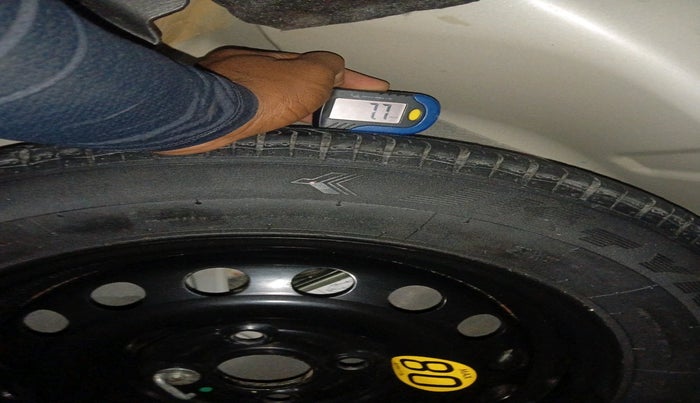 2016 Maruti Swift Dzire ZDI, Diesel, Manual, 57,529 km, tyre