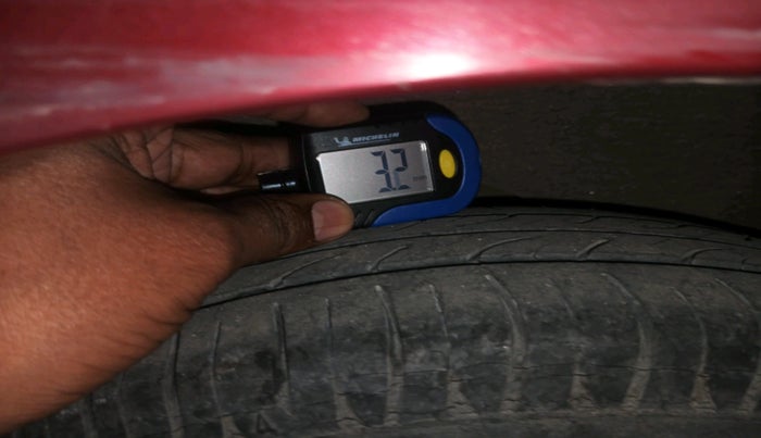 2010 Hyundai Santro Xing GLS, Petrol, Manual, 53,607 km, tyre