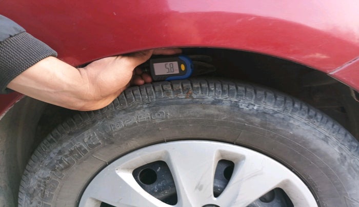 2013 Hyundai i10 MAGNA 1.2, Petrol, Manual, 12,119 km, tyre