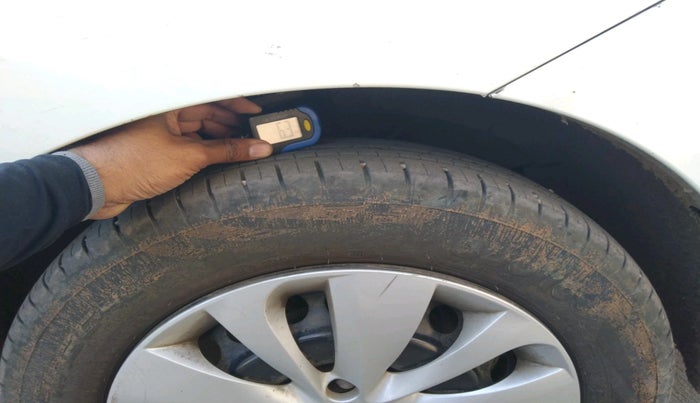 2017 Maruti Baleno DELTA PETROL 1.2, Petrol, Manual, 1,09,940 km, tyre