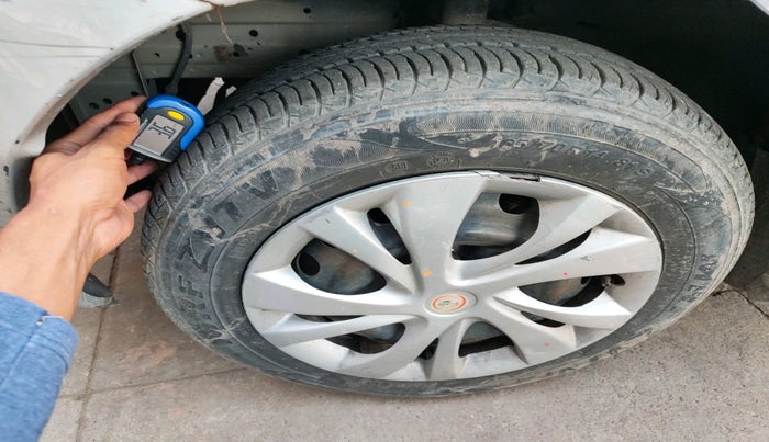 2017 Renault Pulse RXL ABS DIESEL, Diesel, Manual, 1,19,422 km, tyre