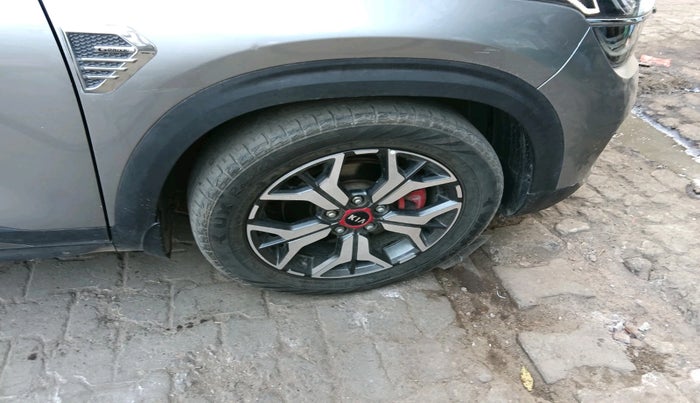 2019 KIA SELTOS GTX PLUS AT 1.5 DIESEL, Diesel, Automatic, 57,582 km, tyre