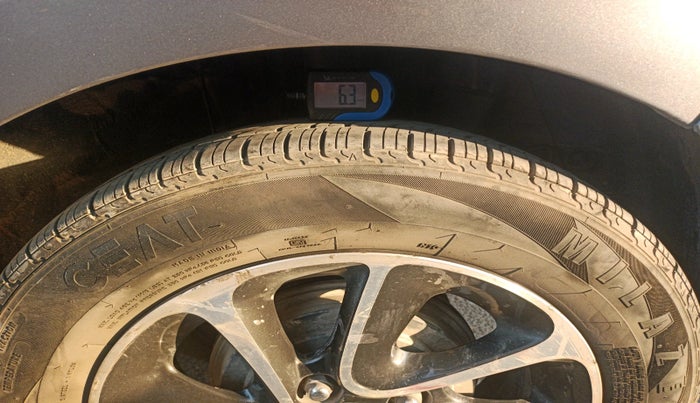 2018 Hyundai Grand i10 SPORTZ AT 1.2 KAPPA VTVT, Petrol, Automatic, 55,335 km, tyre