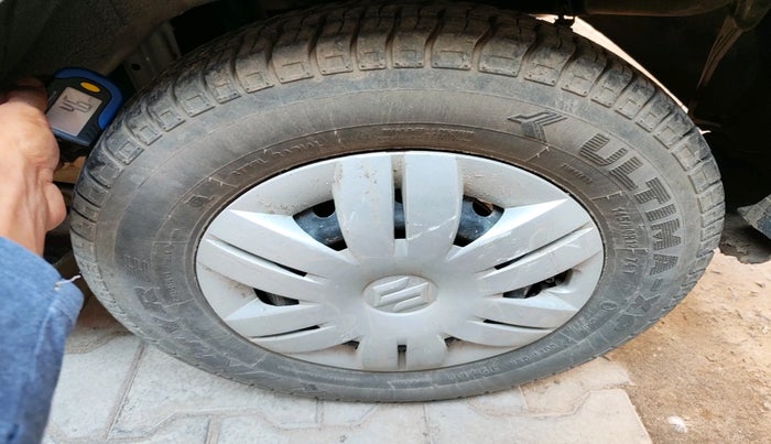 2018 Maruti Alto 800 LXI, Petrol, Manual, 14,387 km, tyre