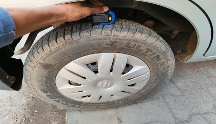 2018 Maruti Alto 800 LXI, Petrol, Manual, 14,387 km, tyre