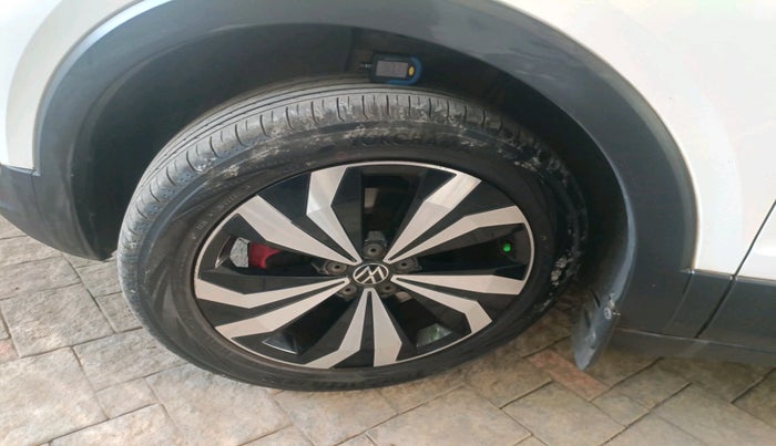 2022 Volkswagen TAIGUN GT PLUS 1.5 TSI DSG, Petrol, Automatic, 48,871 km, tyre