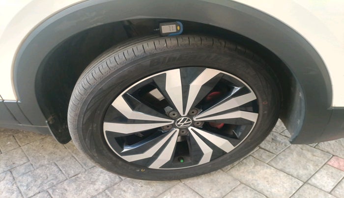 2022 Volkswagen TAIGUN GT PLUS 1.5 TSI DSG, Petrol, Automatic, 48,871 km, tyre