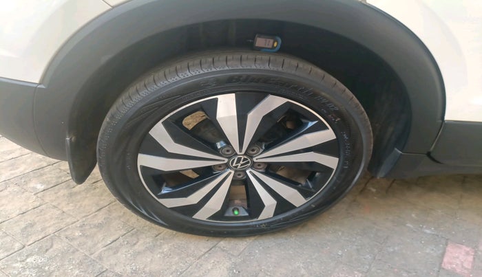 2022 Volkswagen TAIGUN GT PLUS 1.5 TSI DSG, Petrol, Automatic, 48,871 km, tyre