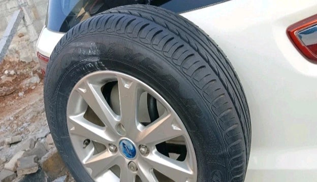 2014 Ford Ecosport TREND 1.5L PETROL, Petrol, Manual, 82,816 km, tyre