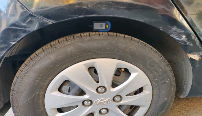 2011 Hyundai i10 MAGNA 1.1, Petrol, Manual, 42,517 km, tyre