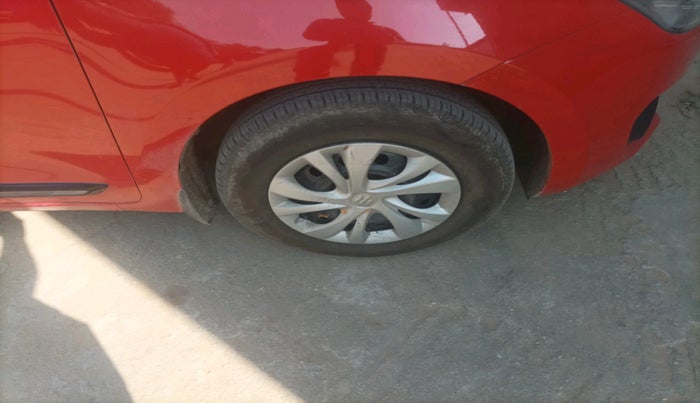 2019 Maruti Swift VXI, Petrol, Manual, 45,000 km, tyre