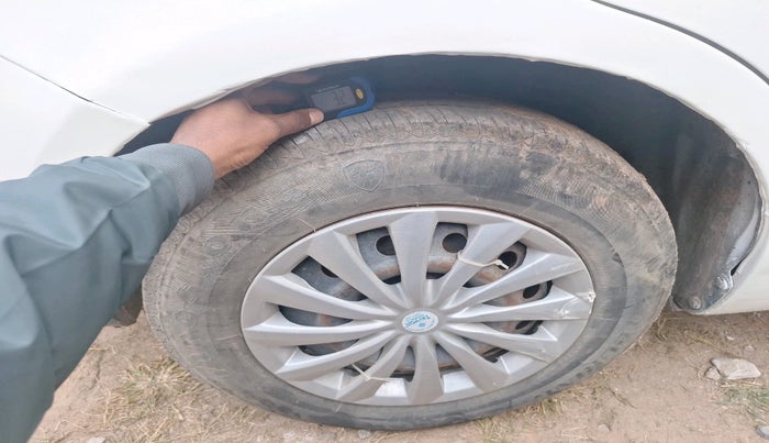 2016 Maruti Swift Dzire VDI, Diesel, Manual, 75,921 km, tyre