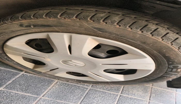 2017 Maruti Wagon R 1.0 VXI AMT, Petrol, Automatic, 11,218 km, tyre