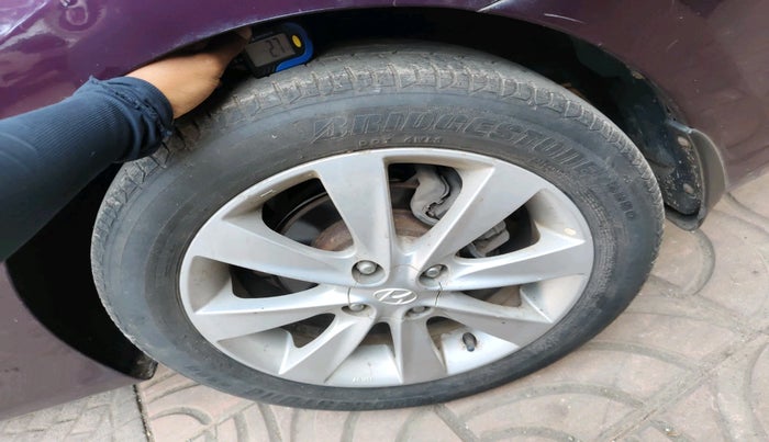 2013 Hyundai Verna FLUIDIC 1.6 VTVT SX, Petrol, Manual, 22,789 km, tyre