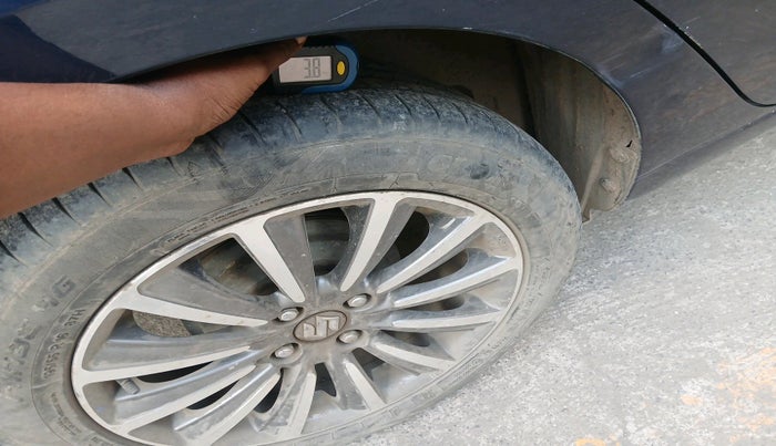 2022 Maruti Ciaz ALPHA  AT 1.5 SHVS PETROL, Petrol, Automatic, 60,238 km, tyre