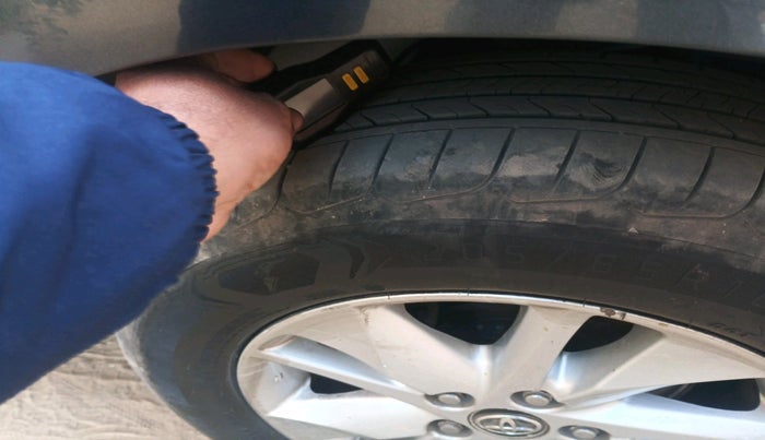 2018 Toyota Innova Crysta 2.8 GX AT 7 STR, Diesel, Automatic, 1,79,455 km, tyre