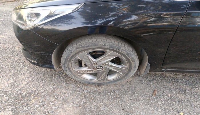 2022 Hyundai Verna SX 1.5 VTVT, Petrol, Manual, 39,119 km, tyre