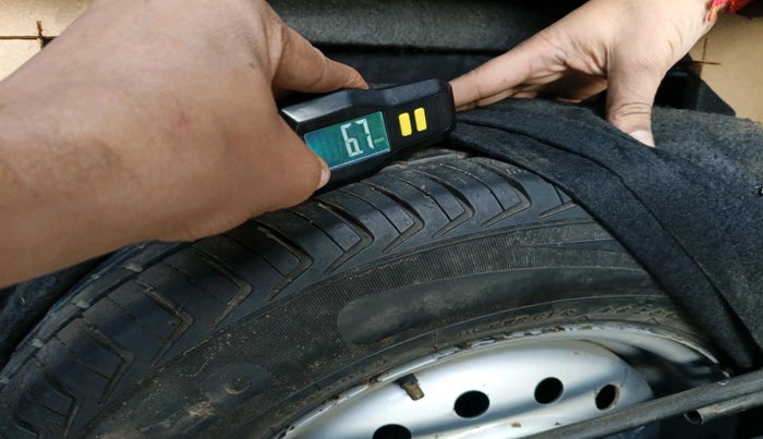 2020 Maruti New Wagon-R LXI CNG 1.0, Petrol, Manual, 1,08,937 km, tyre