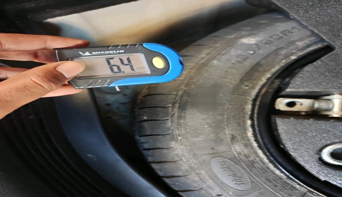 2017 Honda WR-V 1.2L I-VTEC VX MT, Petrol, Manual, 57,253 km, tyre