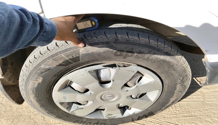 2018 Maruti Eeco 5 STR WITH A/C+HTR, Petrol, Manual, 1,37,920 km, tyre