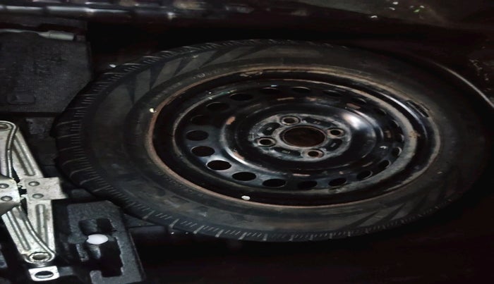 2017 Honda Amaze 1.2L I-VTEC S, Petrol, Manual, 71,358 km, tyre