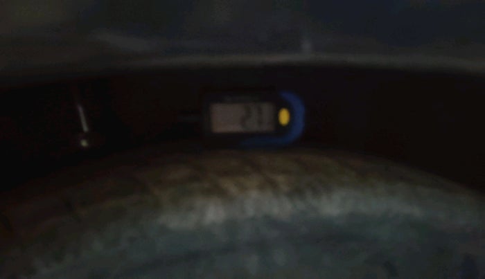 2017 Honda Amaze 1.2L I-VTEC S, Petrol, Manual, 71,358 km, tyre