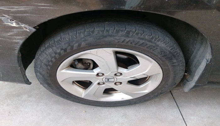 2016 Honda City 1.5L I-VTEC VX (O) MT, Petrol, Manual, 99,294 km, tyre