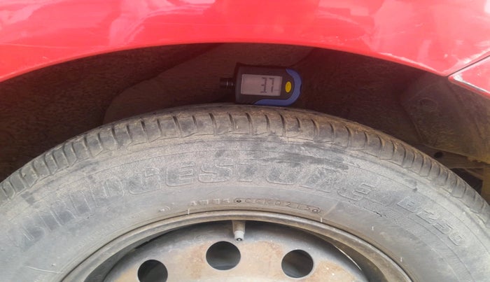 2011 Hyundai i10 SPORTZ 1.2, Petrol, Manual, 59,748 km, tyre