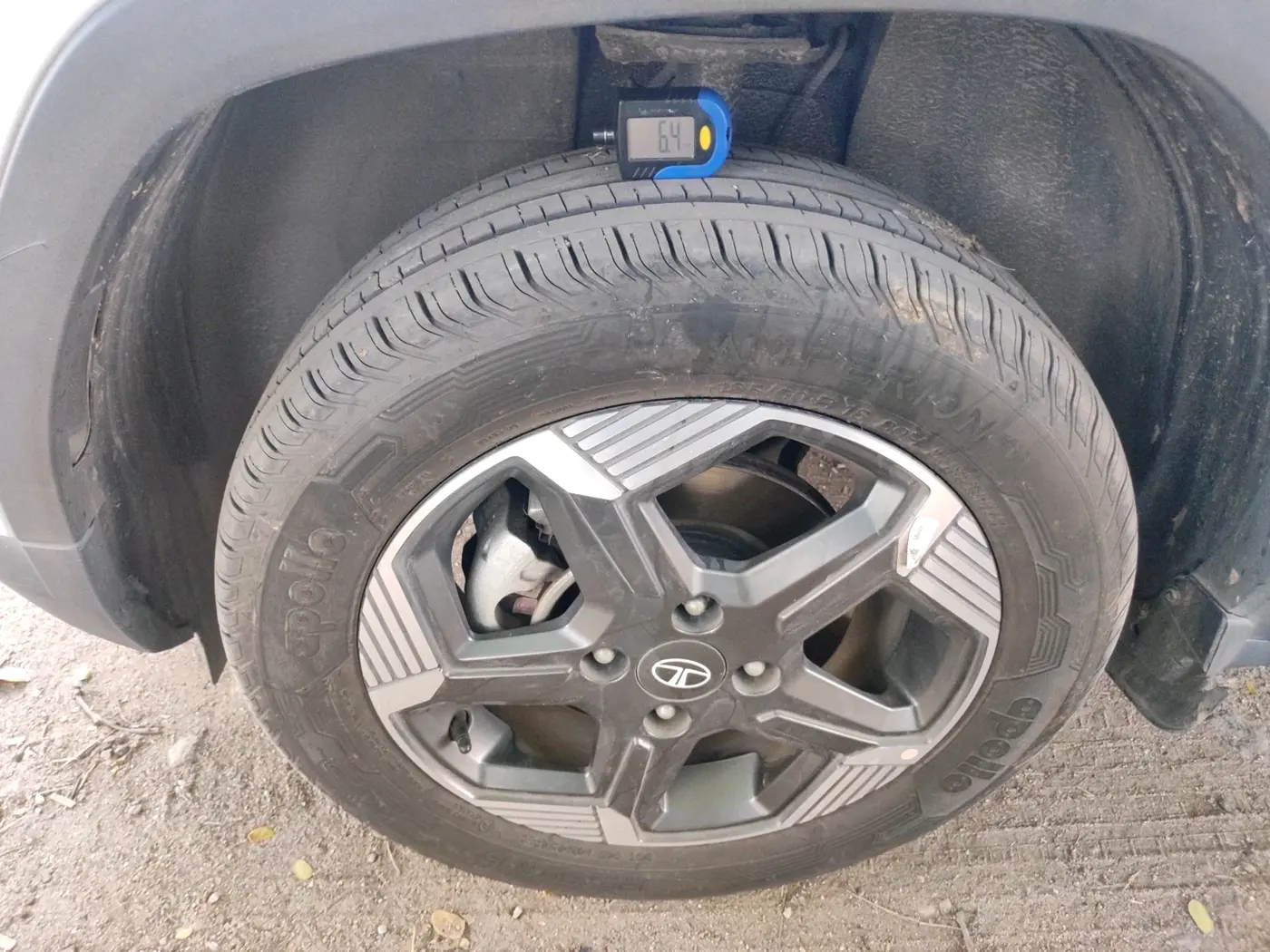 2025 Tata PUNCH EV EMPOWERED PLUS LONG RANGE 3.3, Electric, Automatic, 14,890 km, tyre