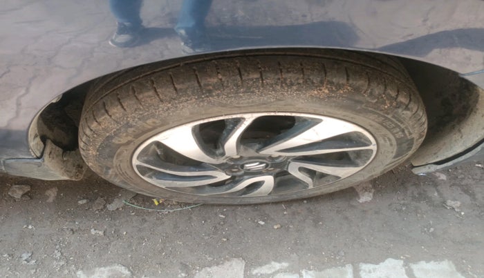 2019 Maruti Baleno ZETA PETROL 1.2, Petrol, Manual, 56,471 km, tyre