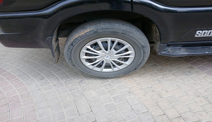 2019 Mahindra Scorpio S9, Diesel, Manual, 2,45,781 km, tyre