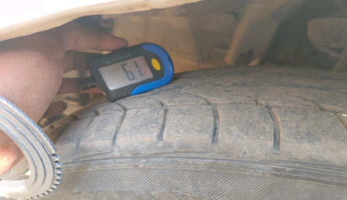 2012 Chevrolet Cruze LTZ, Diesel, Manual, 82,205 km, tyre