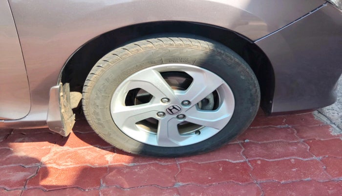 2016 Honda City 1.5L I-VTEC V MT, Petrol, Manual, 37,216 km, tyre