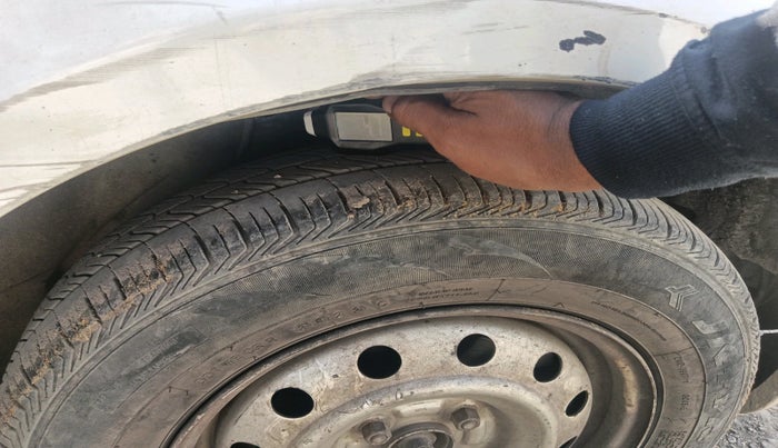 2011 Maruti Swift VDI, Diesel, Manual, 1,36,449 km, tyre