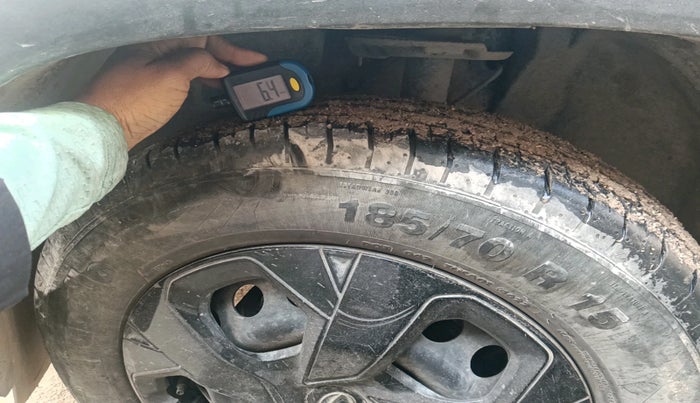 2022 Tata PUNCH PURE MT, Petrol, Manual, 12,998 km, tyre