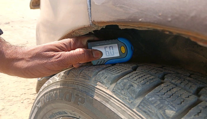 2015 Honda Mobilio 1.5L I-DTEC S, Diesel, Manual, 2,19,472 km, tyre