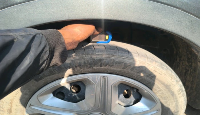 2021 Tata NEXON XM SUNROOF PETROL, Petrol, Manual, 33,709 km, tyre