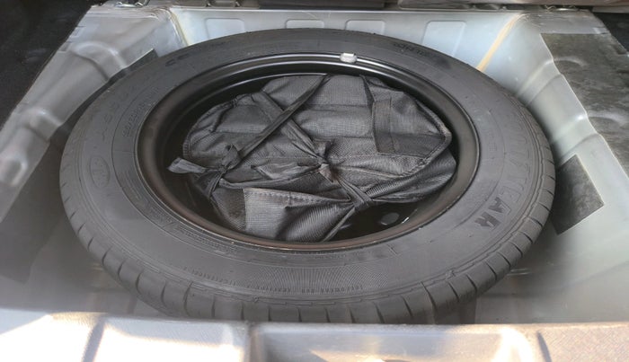 2021 Tata NEXON XM SUNROOF PETROL, Petrol, Manual, 33,709 km, tyre