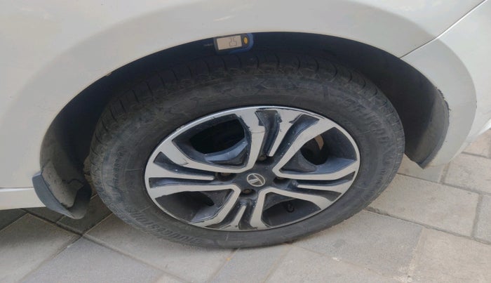 2022 Tata Tiago XZ PLUS CNG, Petrol, Manual, 78,696 km, tyre