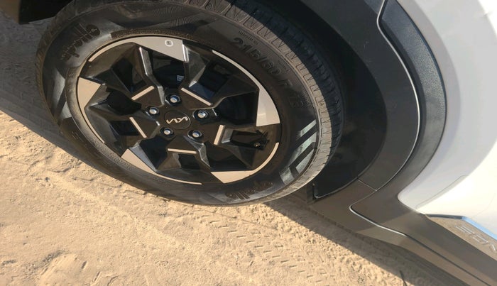 2024 KIA SONET Gravity 1.2 Petrol MT, Petrol, Manual, 8,502 km, tyre